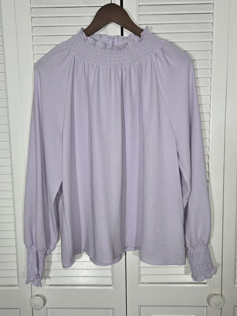 Nine West Smocked Mock Neck Long Sleeve Lavender Ruffle Flowy Blouse Sz L